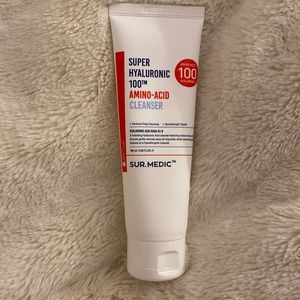 Sur. Medic Super Hyaluronic 100 cleanser